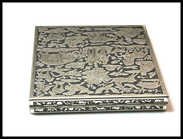 Vintage French Volupte Adam and Eve Compact - 5