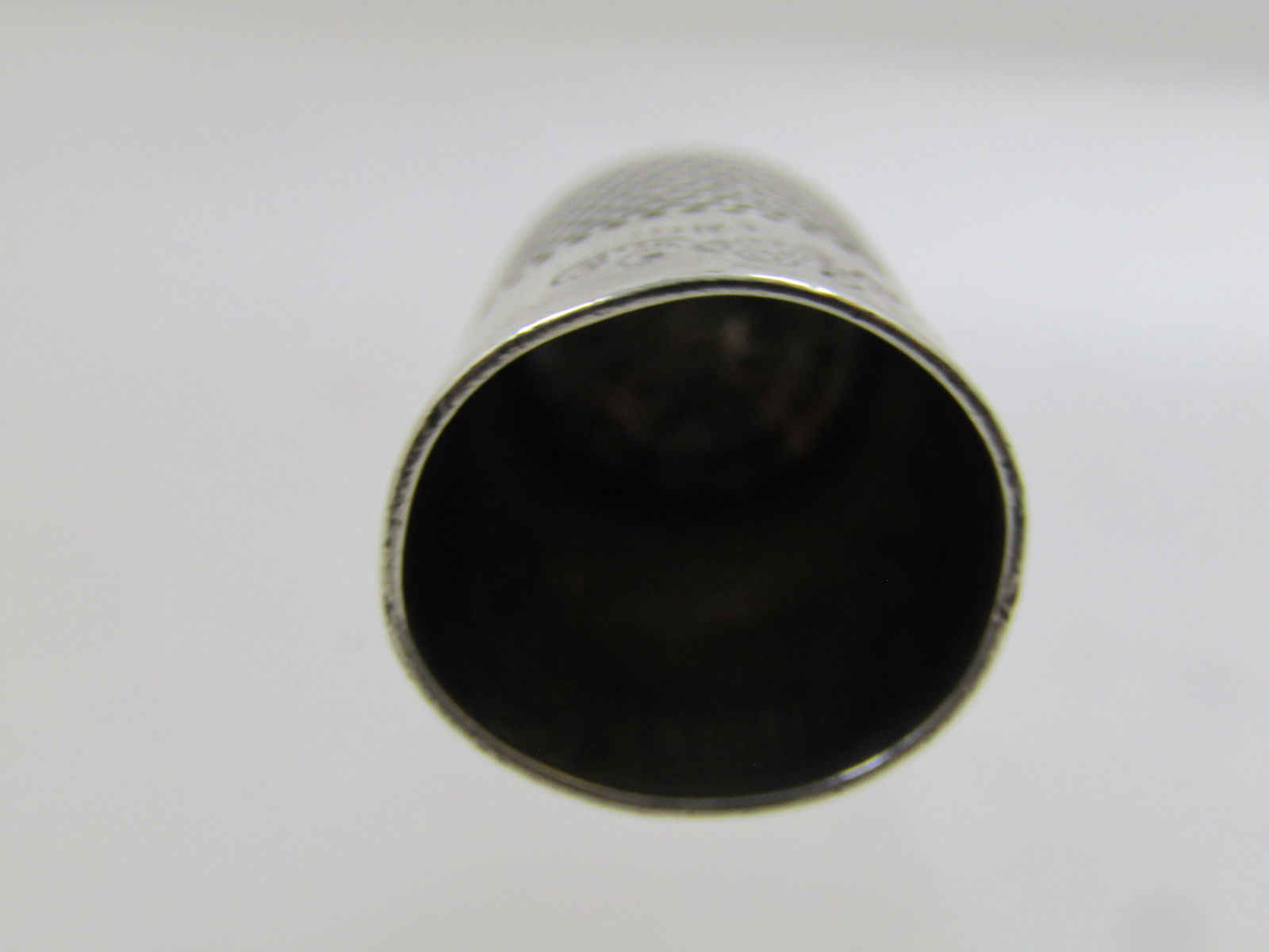 Vintage Sterling Thimble, Sz. 9, Pre Mid-Century - 6