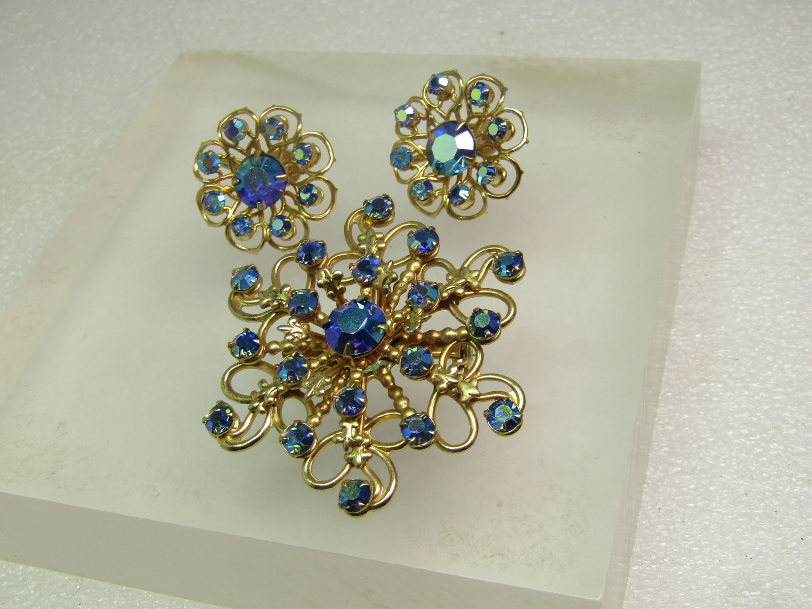 Vintage Peacock AB Rhinestone Brooch & earrings Set, 1940's-1960's, Screwback - 6