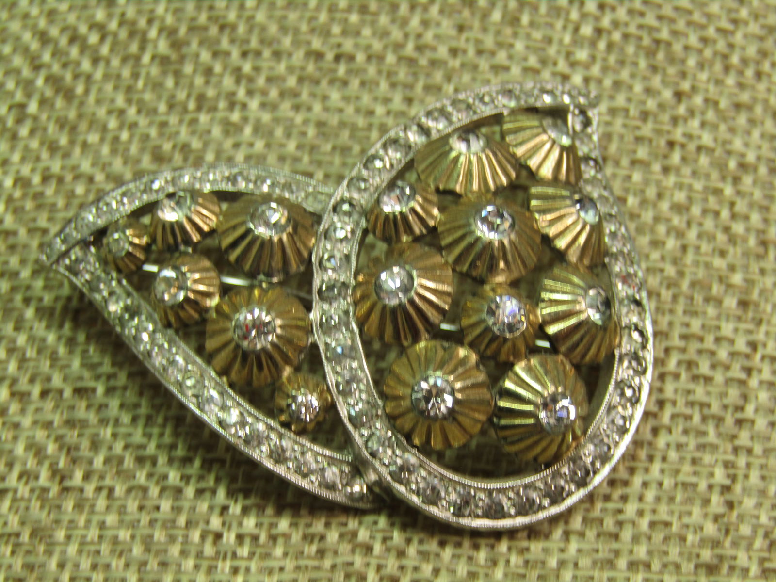 Vintage Jomaz Two-Tone Winged Brooch, Rhinestones, 1940's-1950's - 3