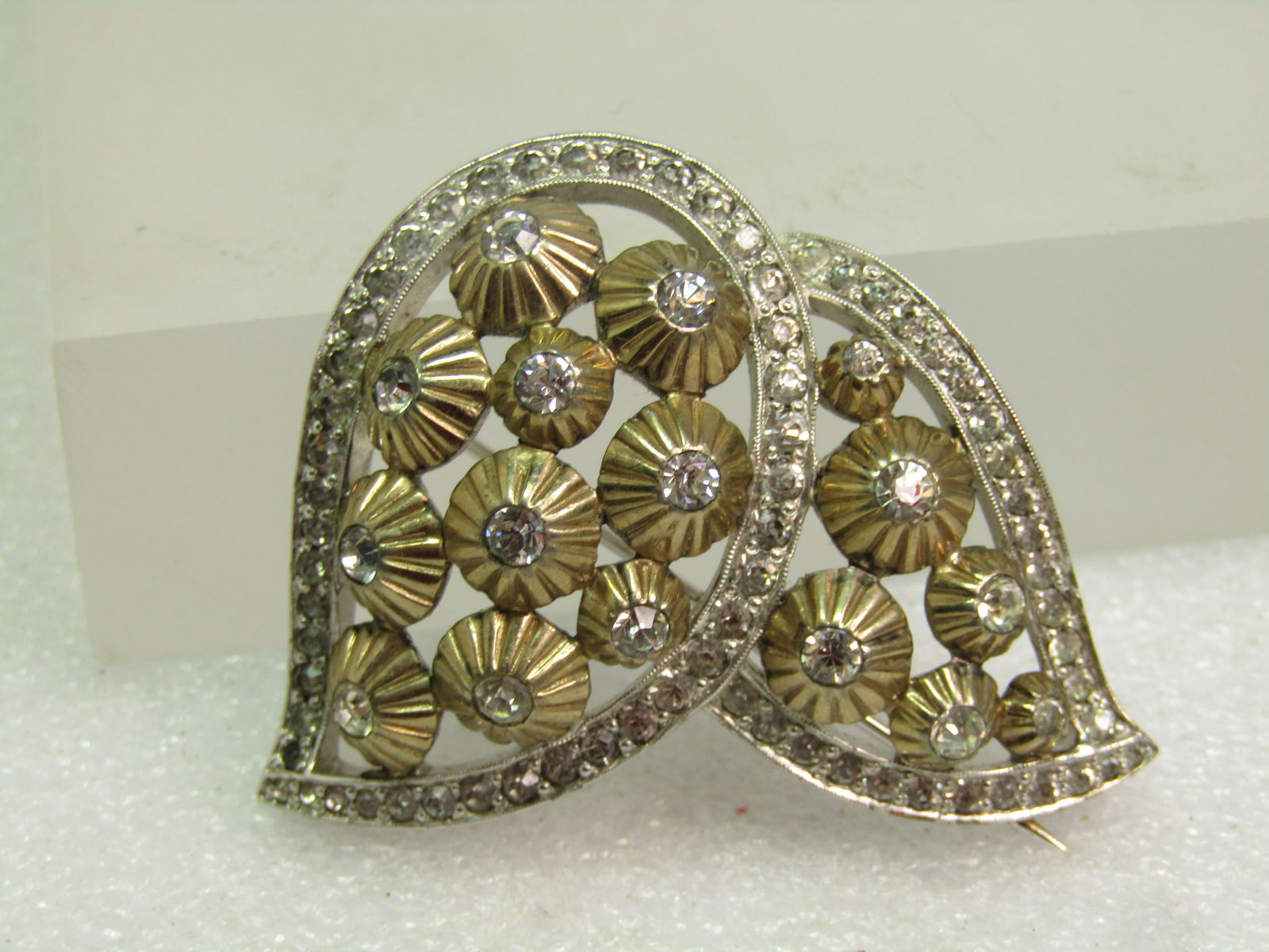 Vintage Jomaz Two-Tone Winged Brooch, Rhinestones, 1940's-1950's - 7