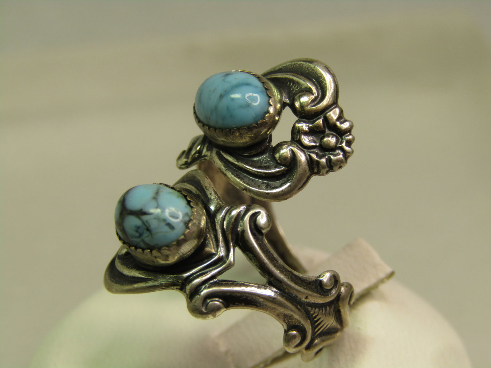 Vintage Sterling Faux Turquoise Wrapped Ring, Beau Sterling, Sz.6-9, 1960's-1970's - 3