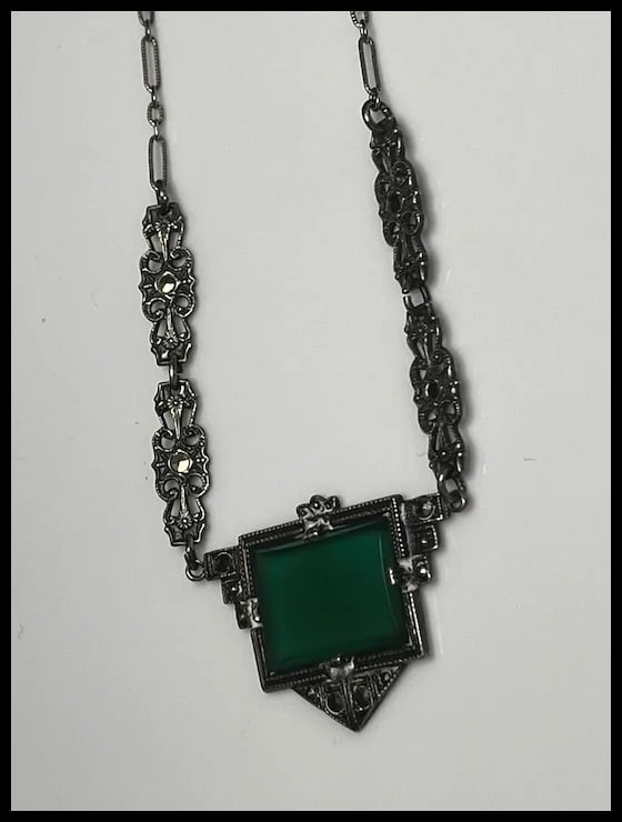 Vintage Art Deco Emerald Green Marcasite Necklace - 5