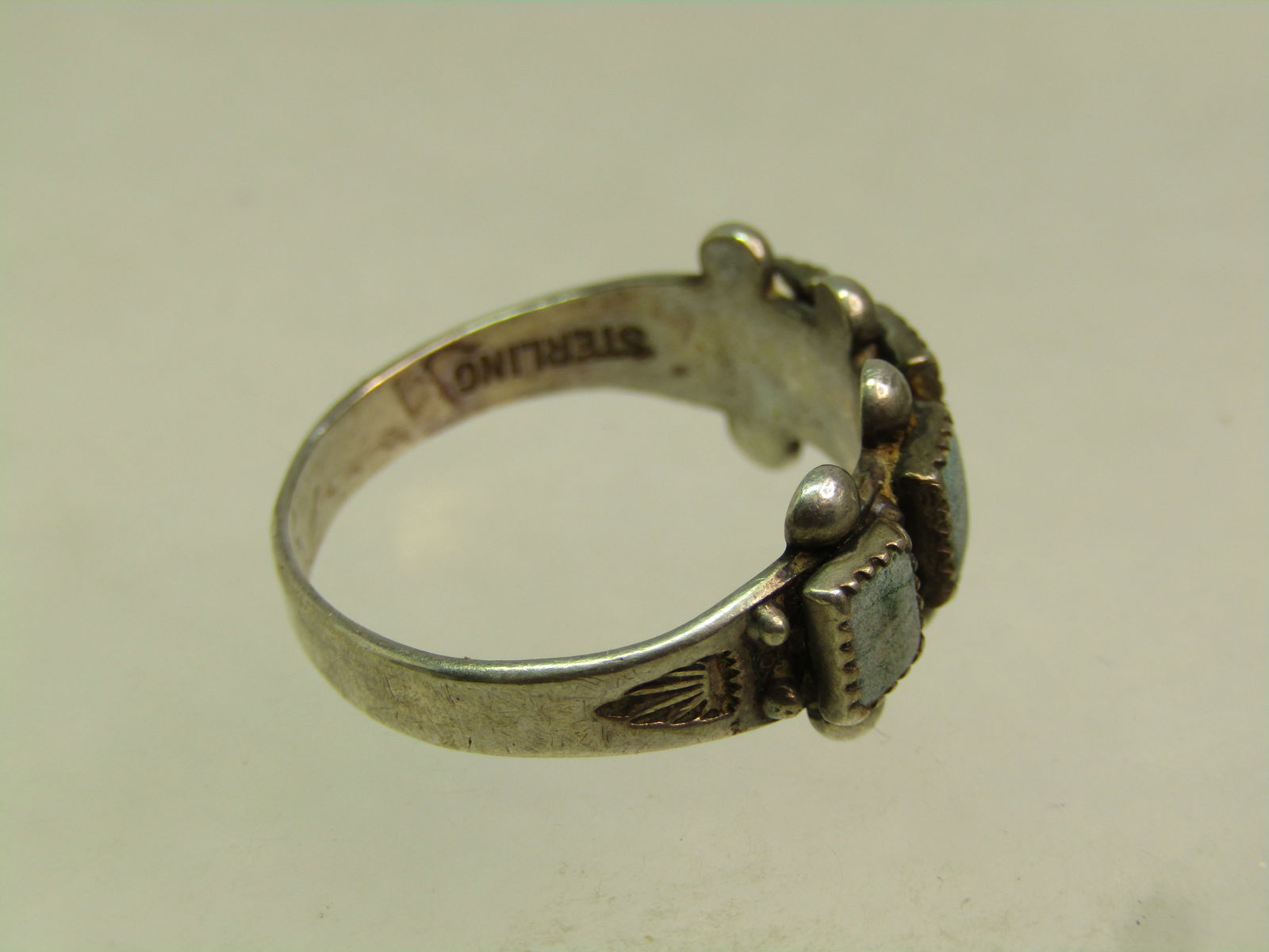 Vintage Sterling Southwestern Green Stone Ring, Sz. 8, 1960's-1970's - 4