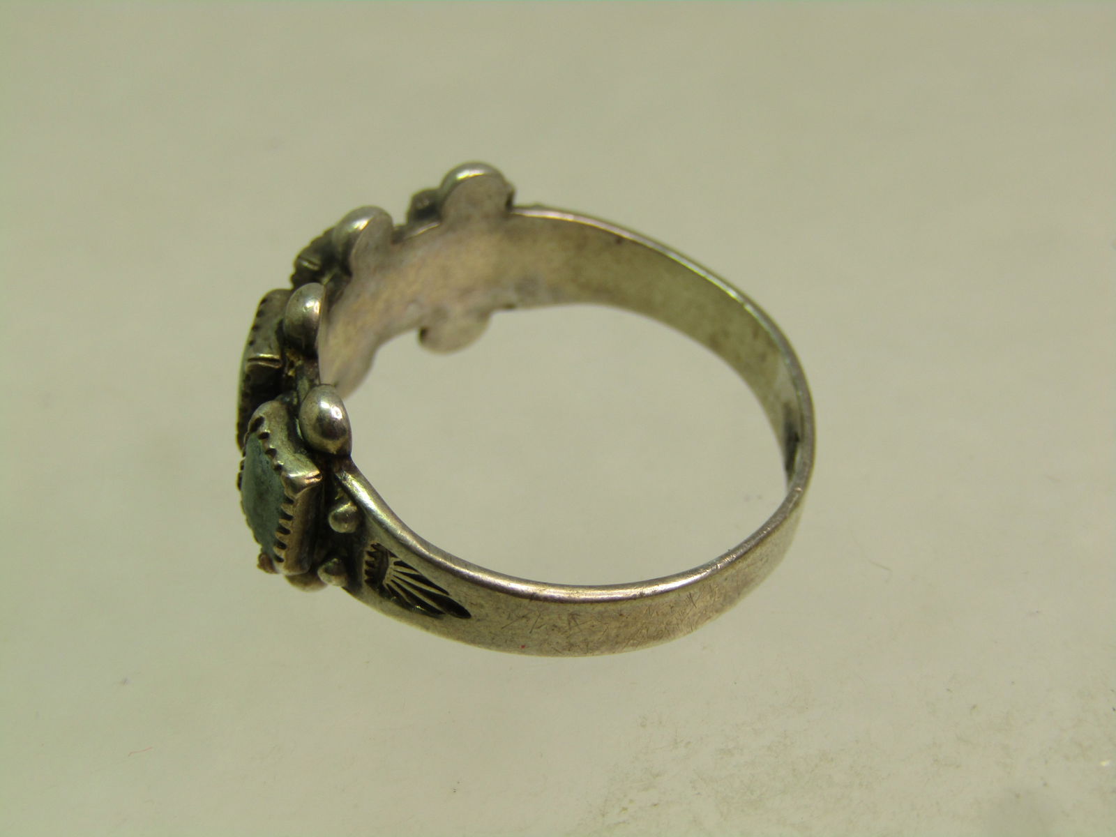 Vintage Sterling Southwestern Green Stone Ring, Sz. 8, 1960's-1970's - 5