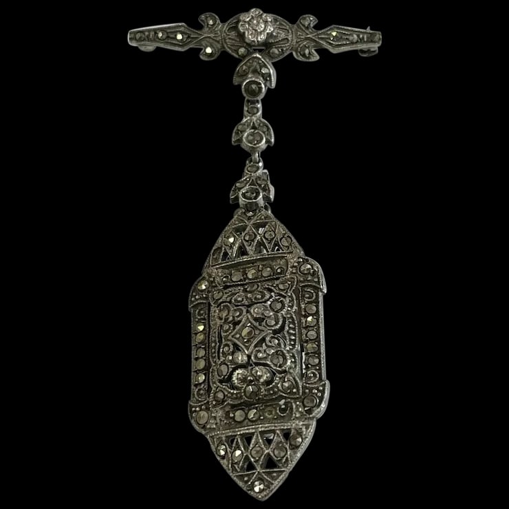 Vintage Sterling Silver and Marcasite Nurse’s Brooch: Title: Vintage Sterling Silver and Marcasite Nurse’s Brooch Description: Vintage Sterling Silver and Marcasite Nurse’s Brooch Date/Period: vintage Materials: Sterling Silver Size: Measures - 3 x 1