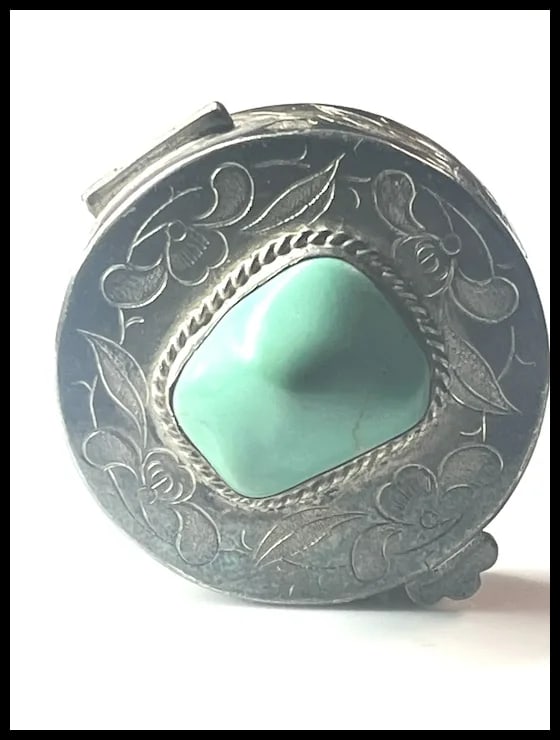 Vintage Sterling Silver and Turquoise Round Trinket/ Pill/ Keepsake Box - 3
