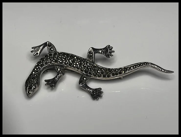 Vintage Sterling Silver Marcasite Lizard Brooch - 2