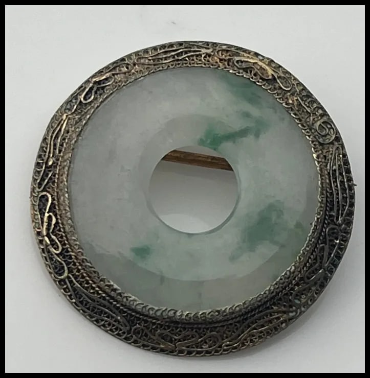 Vintage Lucky Jade and Sterling Silver China Brooch - 2
