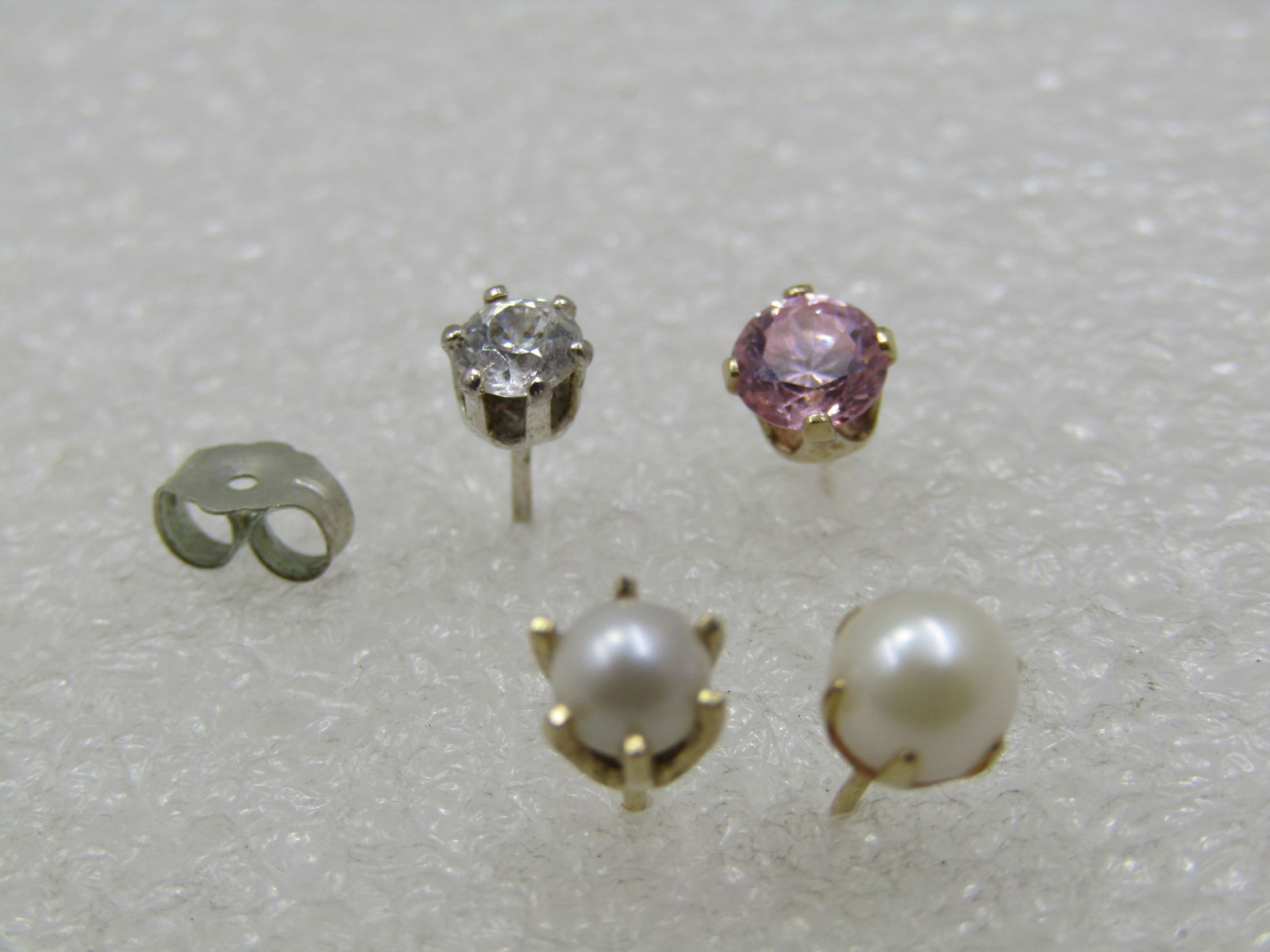 Vintage 3 14kt Single Earrings, 1 Sterling Single Earring, Pierced - 2