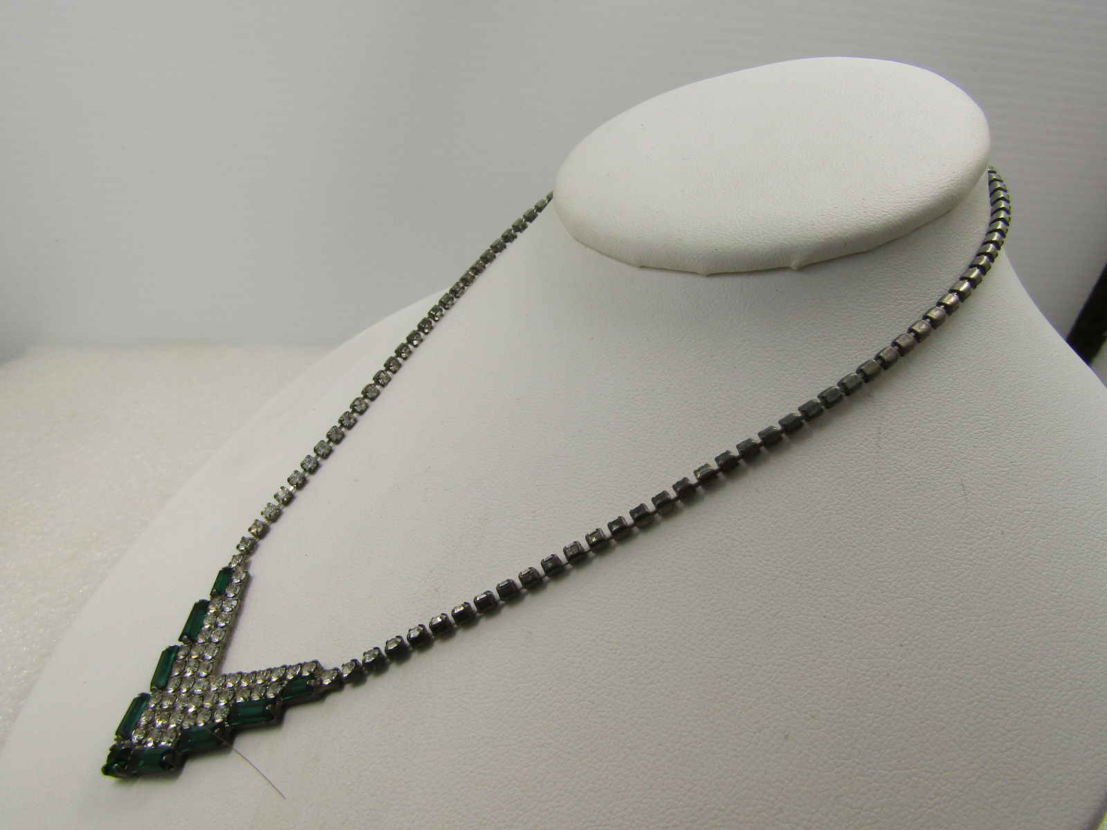 Vintage Clear and Emerald Green Rhinestone Necklace, V Drop, 1980's, 15.75" - 2