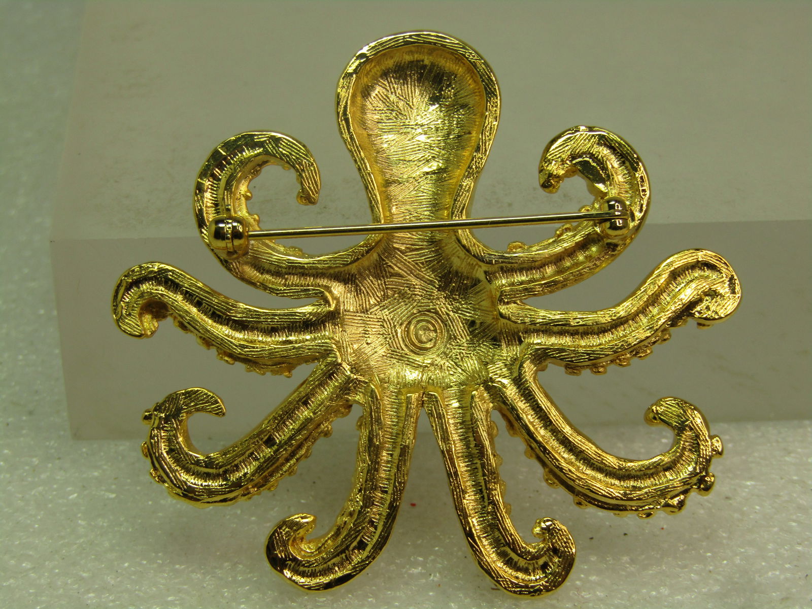 Vintage Octopus Gold Tone Brooch, 1980's-1990's - 3