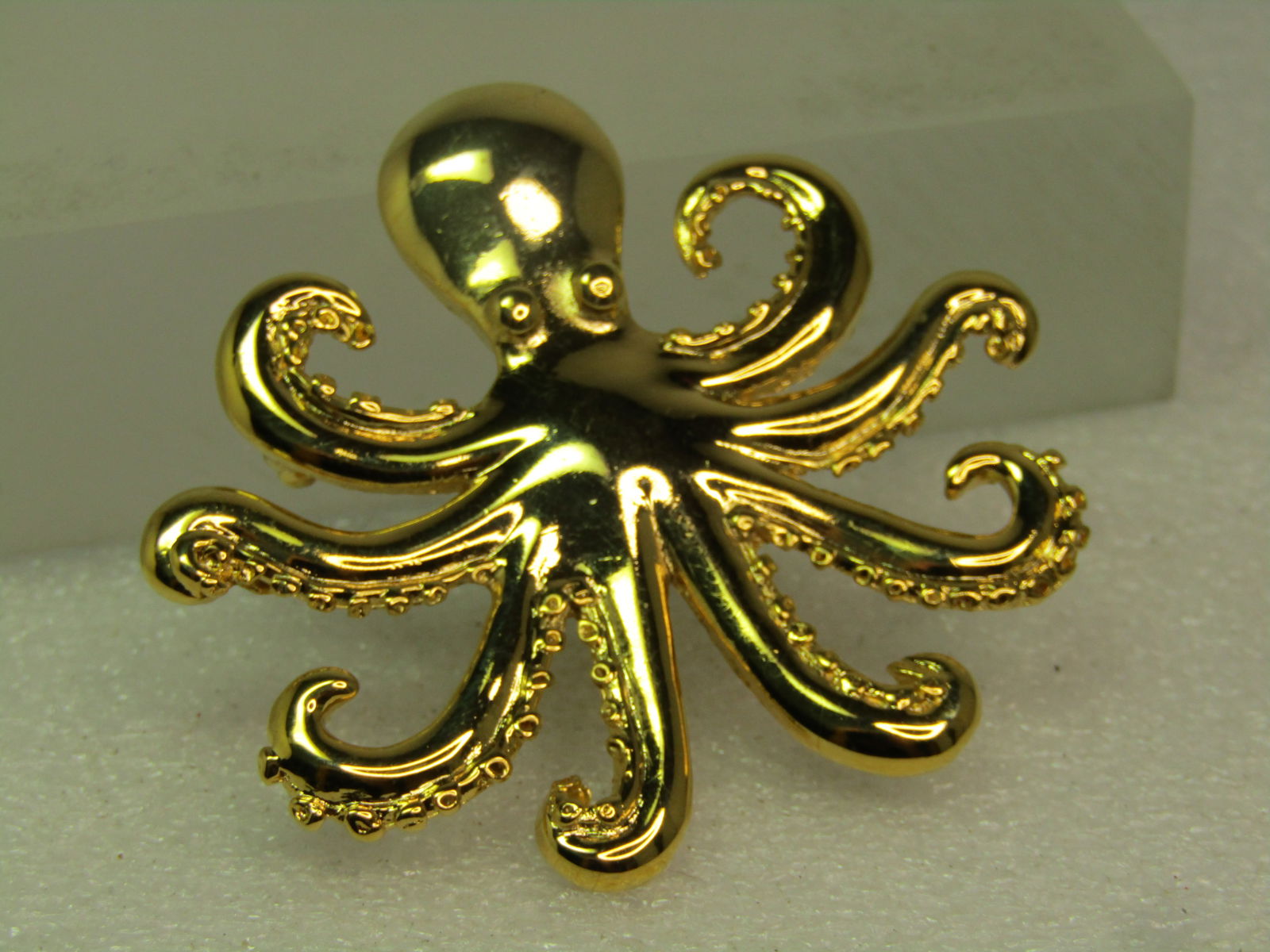 Vintage Octopus Gold Tone Brooch, 1980's-1990's - 4