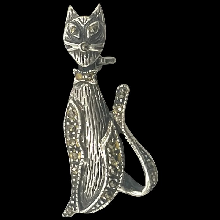 Vintage Sterling Silver Marcasite Tall Cat Brooch/Pin- Signed (1 of 6)