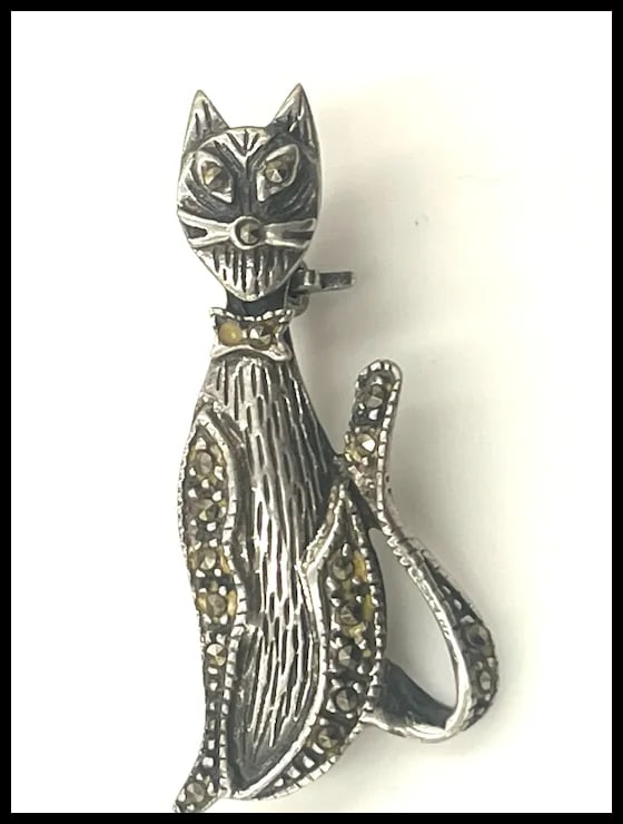 Vintage Sterling Silver Marcasite Tall Cat Brooch/Pin- Signed - 2