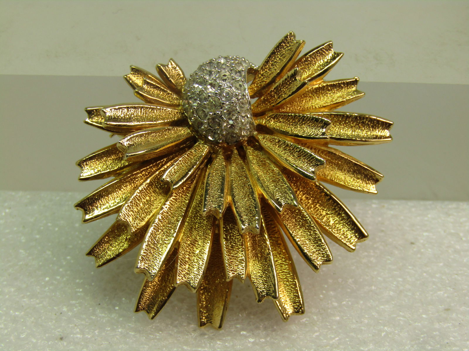 Vintage Jomaz Floral Rhinestone Two-Tone Brooch, Tiered, 1950's-1960's - 4