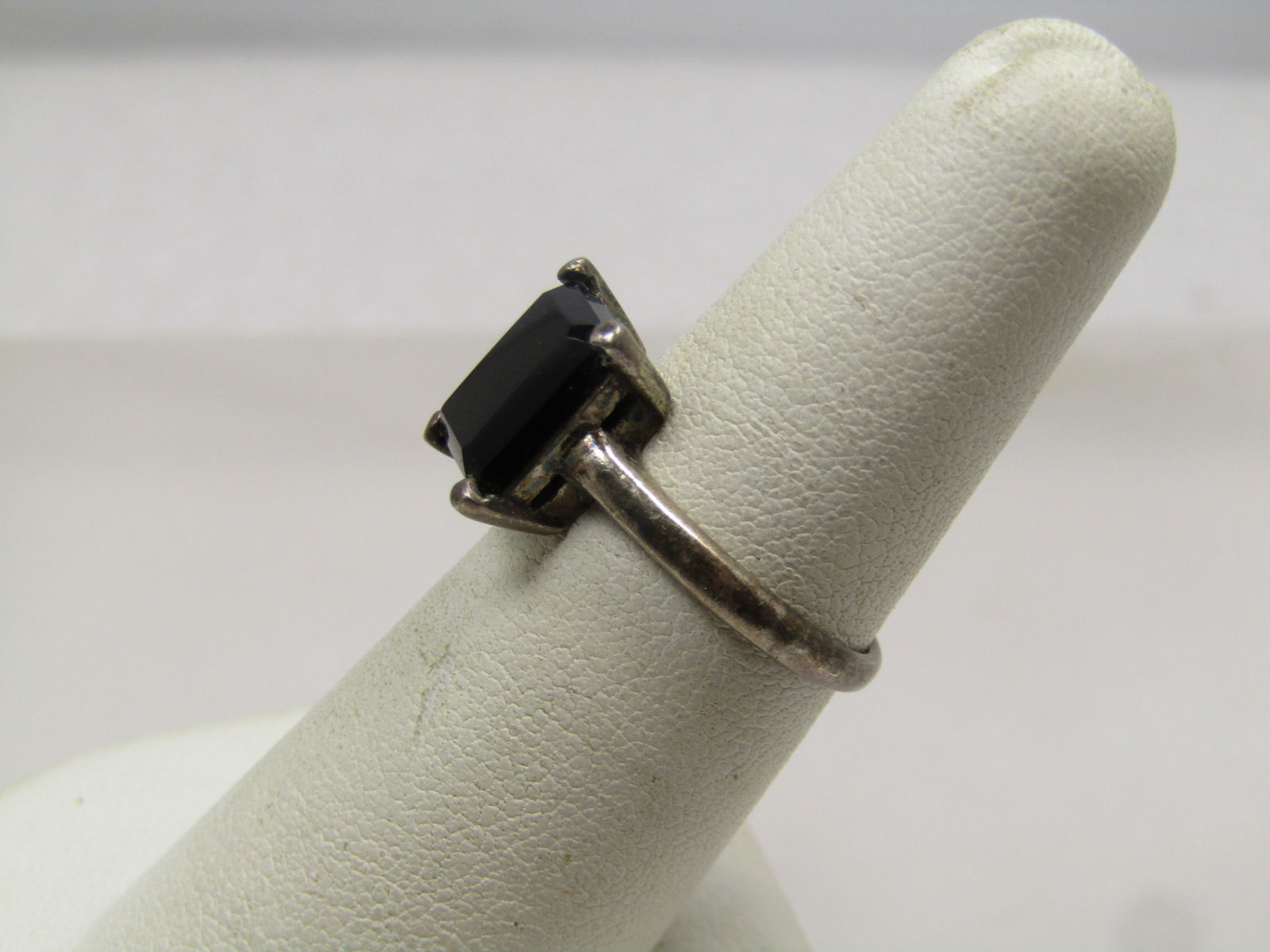 Vintage Sterling Black Onyx Ring, Rectangular Cut, Sz. 6, 1960's-1970's - 2