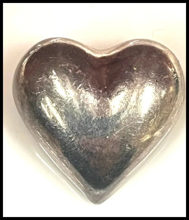 Vintage Tiffany & Co. Sterling Silver Puffy Heart Brooch/Pin - 2