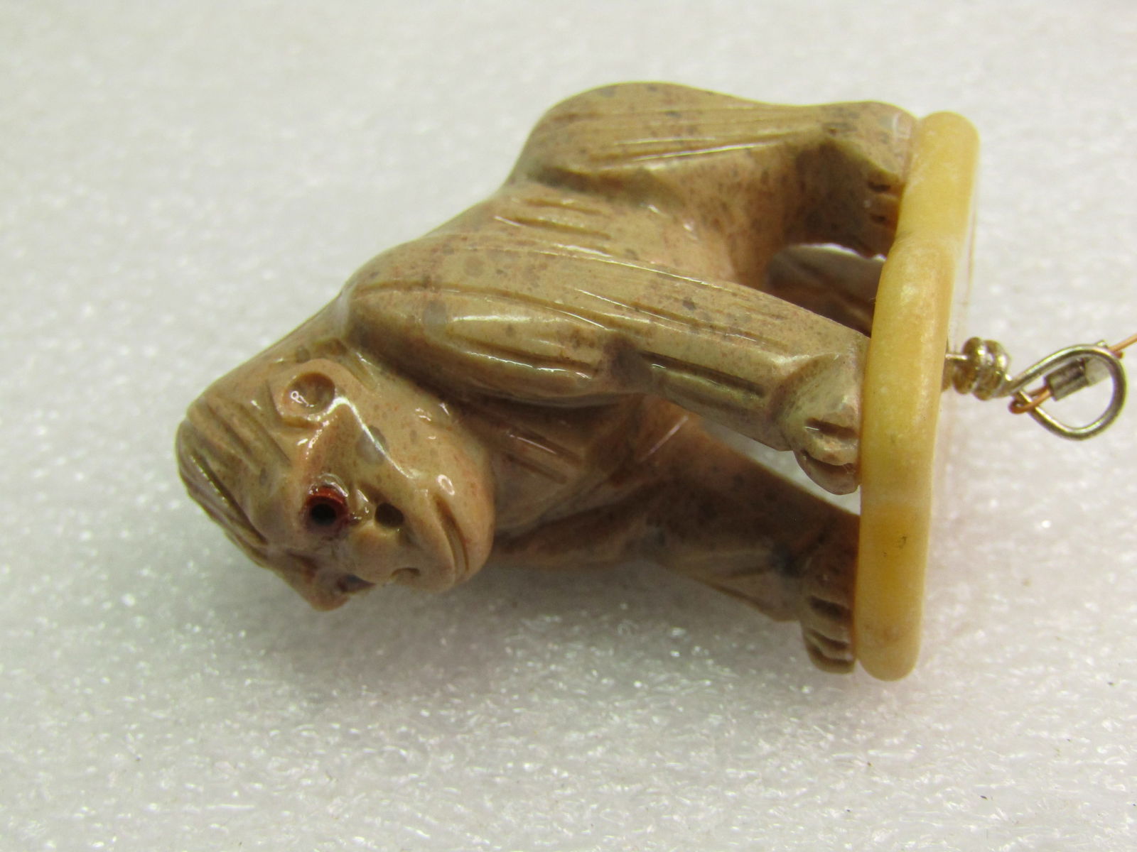 Carved Gorilla Fan Pull/Suncatcher with Carved Feather & Agate - 4