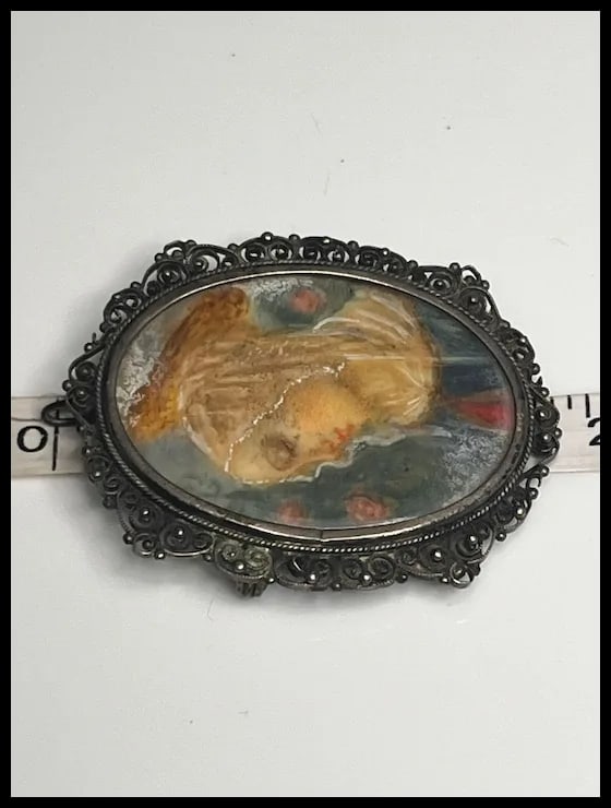 Vintage Filigree Silver 800 Framed Portrait Brooch - 6