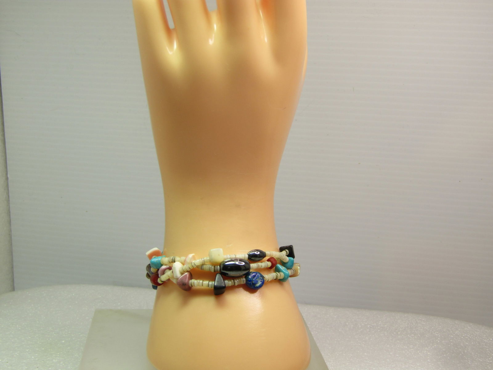 Vintage Southwestern Heishi Shell/Turquoise/Agate Bracelet, Triple Strand, 7.25", 1980's-1990's - 7