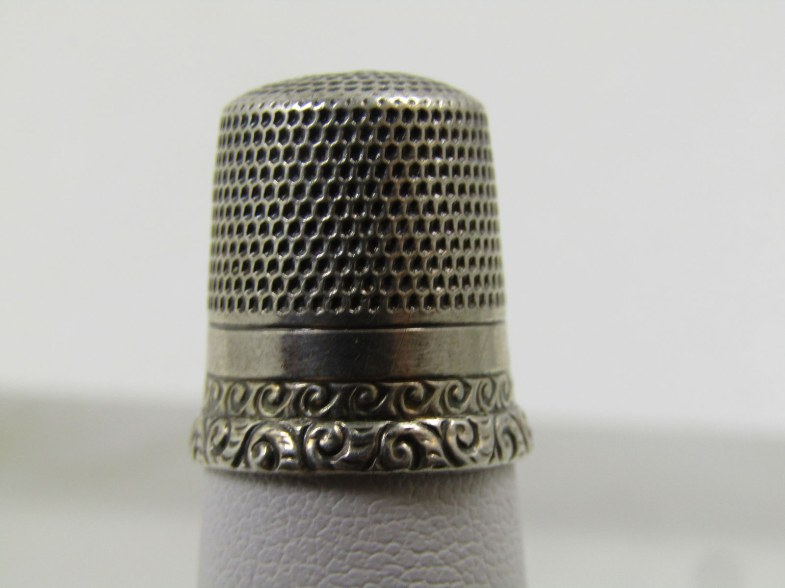 Vintage Sterling Thimble, Sz. 9, Signed, 1930's-1950's - 4