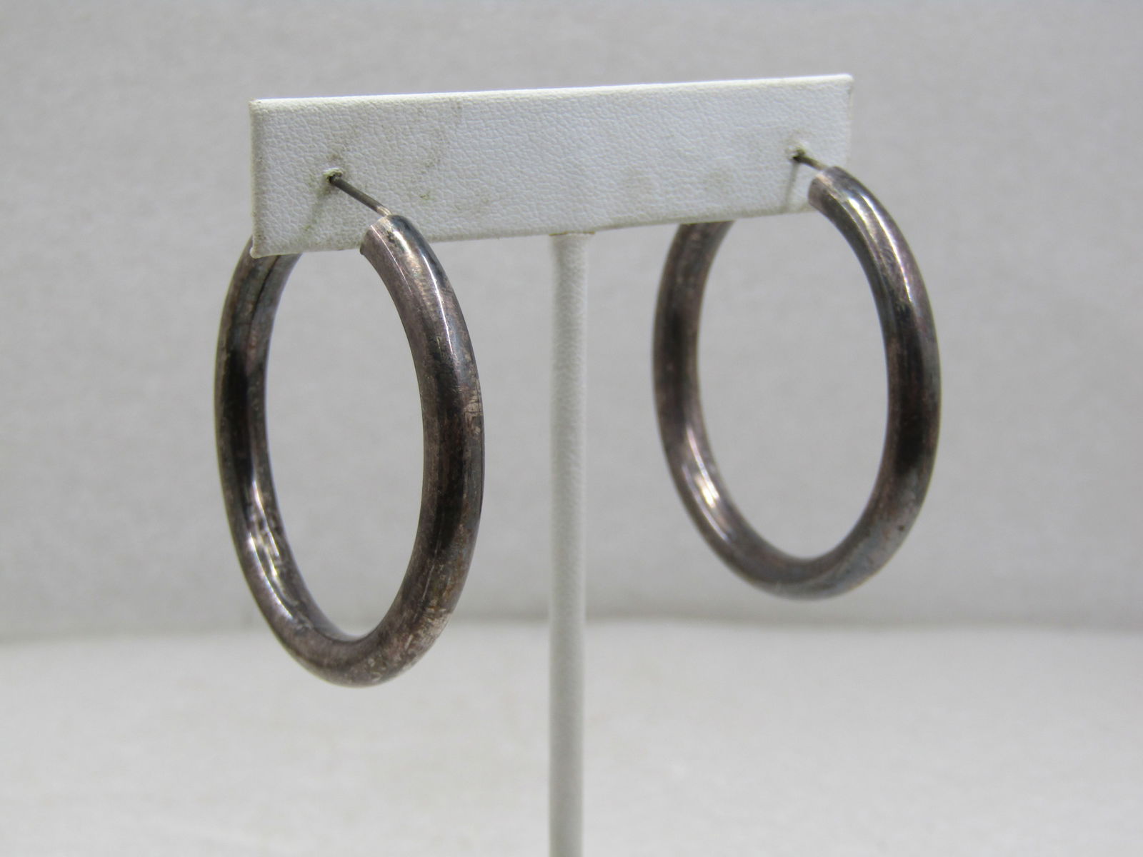 Vintage Sterling Large Hoop Pierced Earrings, 5mm, 1.75", Boho: Vintage Sterling Large Hoop Pierced Earrings, 5mm, 1.75". They have a post with butterfly clutch. They are marked .925 and tested. Boho themed. Weight is 11.52 for the earrings that do test as sterlin