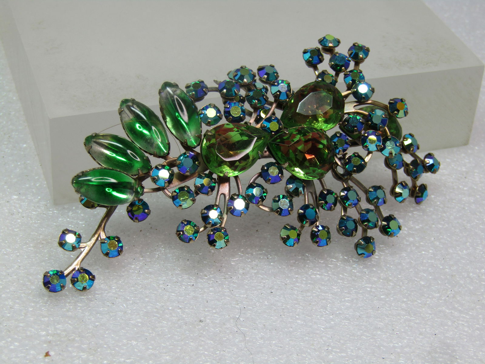 Vintage Green/Peacock Mixed Rhinestone Brooch, 1950's-1960's - 3