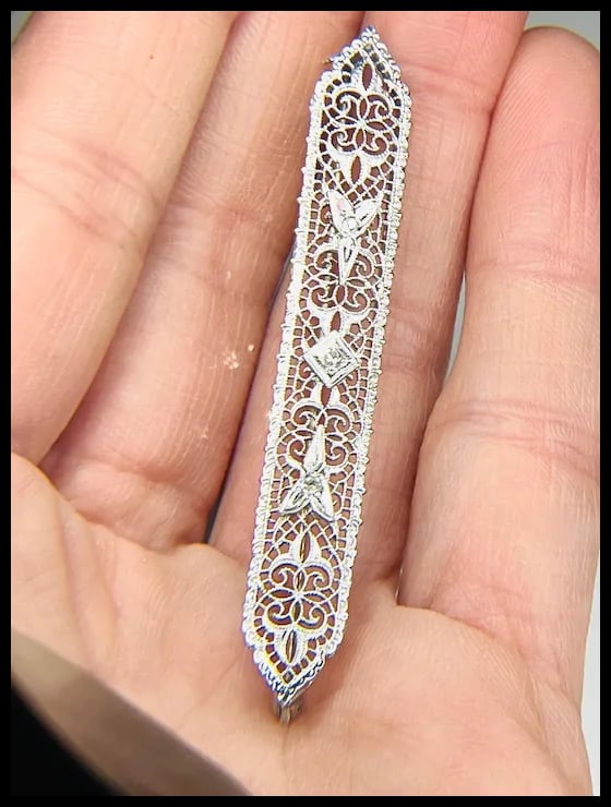 Art Deco 14k White Gold Filigree Diamond Brooch/ Pin - 7