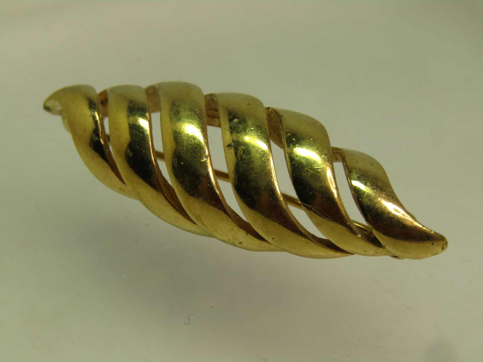 Vintage Open Shell Design Spiral Brooch, Signed Ciner, 1980's-1990's - 2