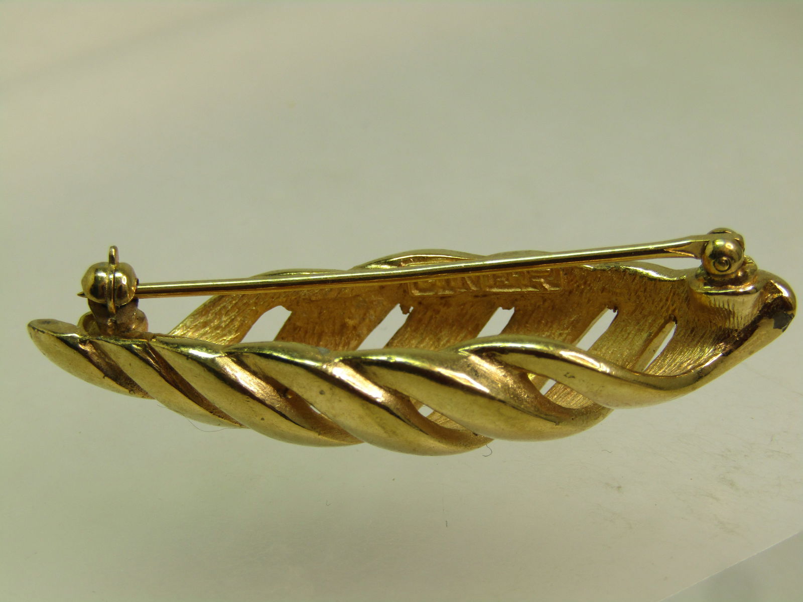 Vintage Open Shell Design Spiral Brooch, Signed Ciner, 1980's-1990's - 4