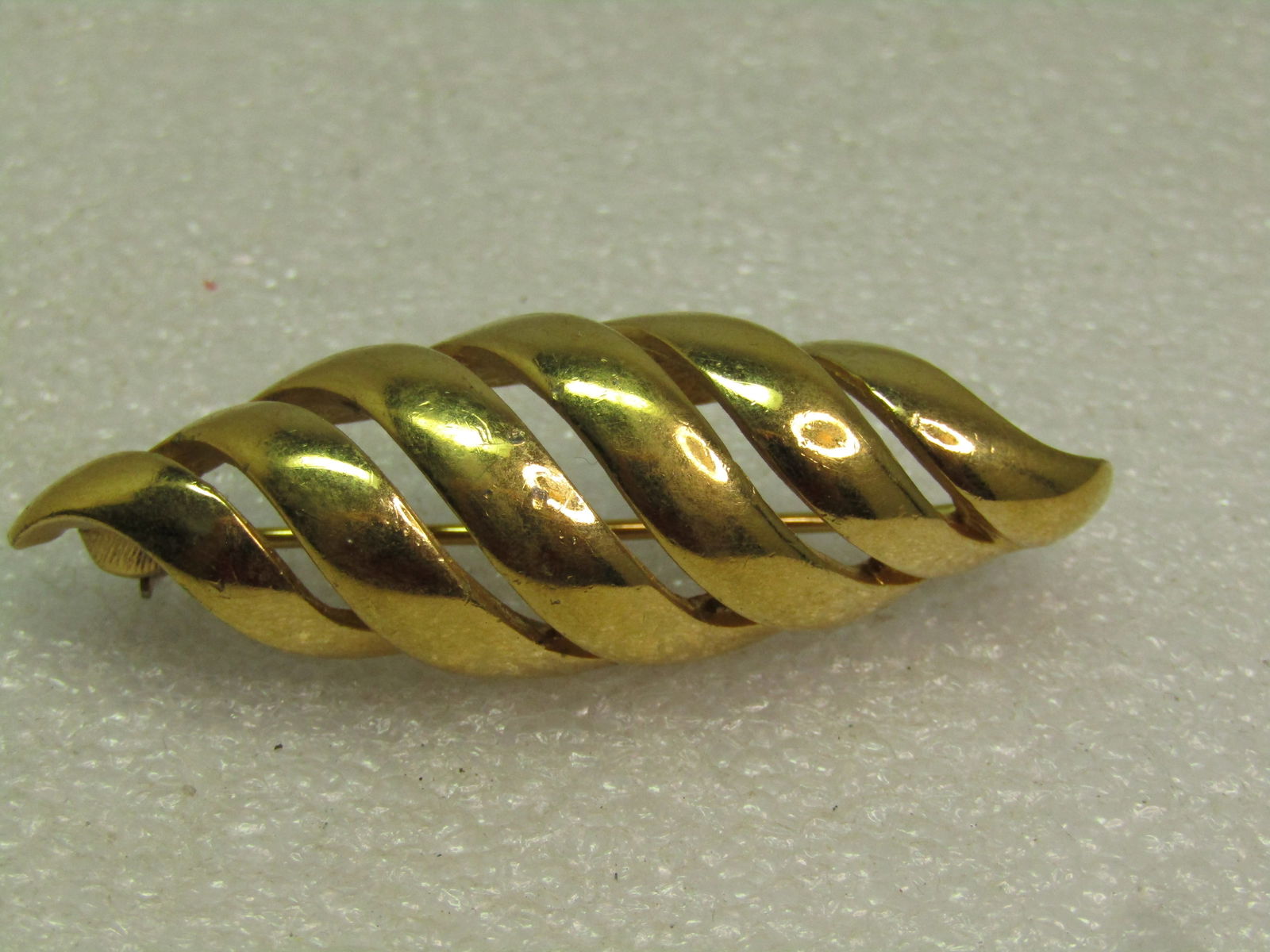 Vintage Open Shell Design Spiral Brooch, Signed Ciner, 1980's-1990's - 6