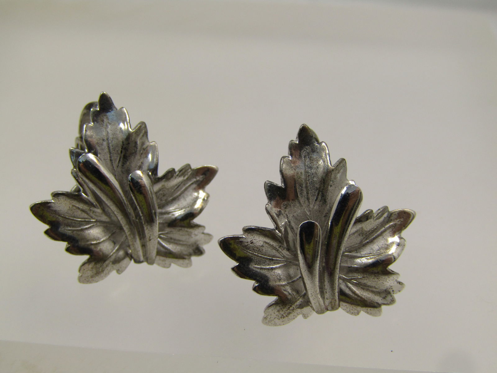 Vintage Sterling Leaf & Orange Thermoset Earrings, Clip, 2 Pr. 1950's-1960's - 5