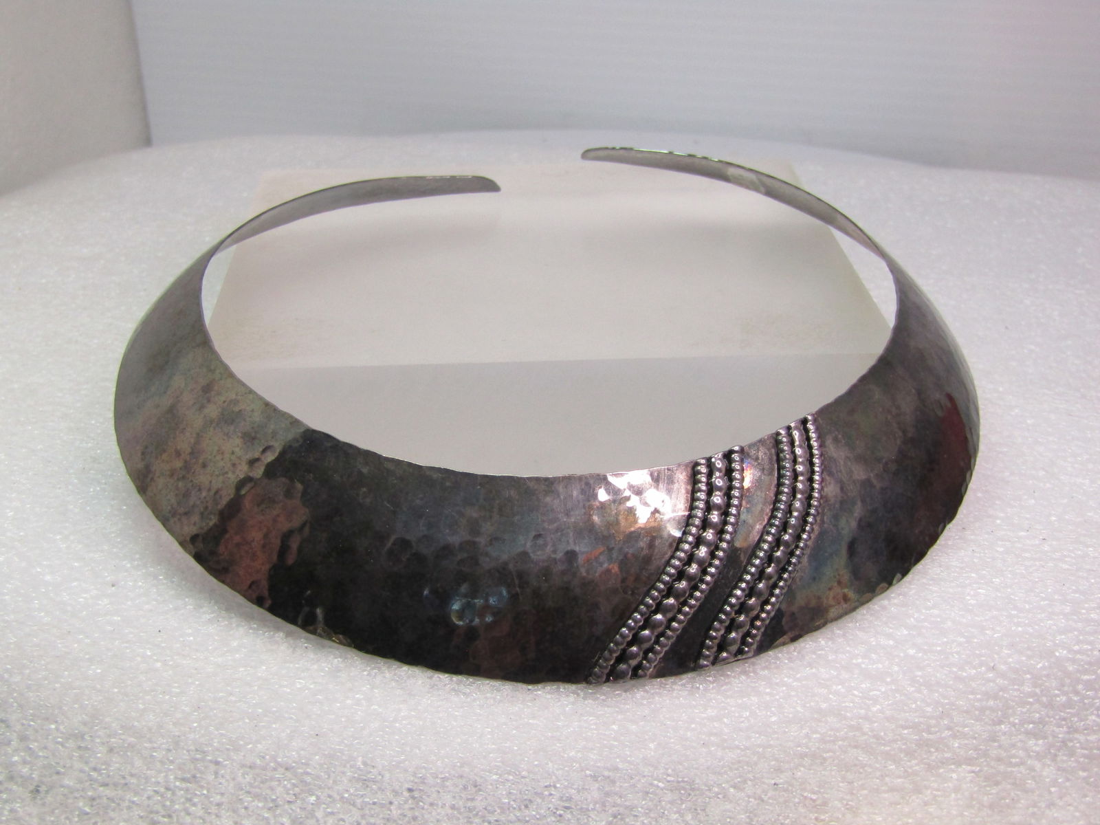 Vintage Hammered Collar Necklace with Faux Marcasite Raised Accents, 15", 1970's-1980's - 5