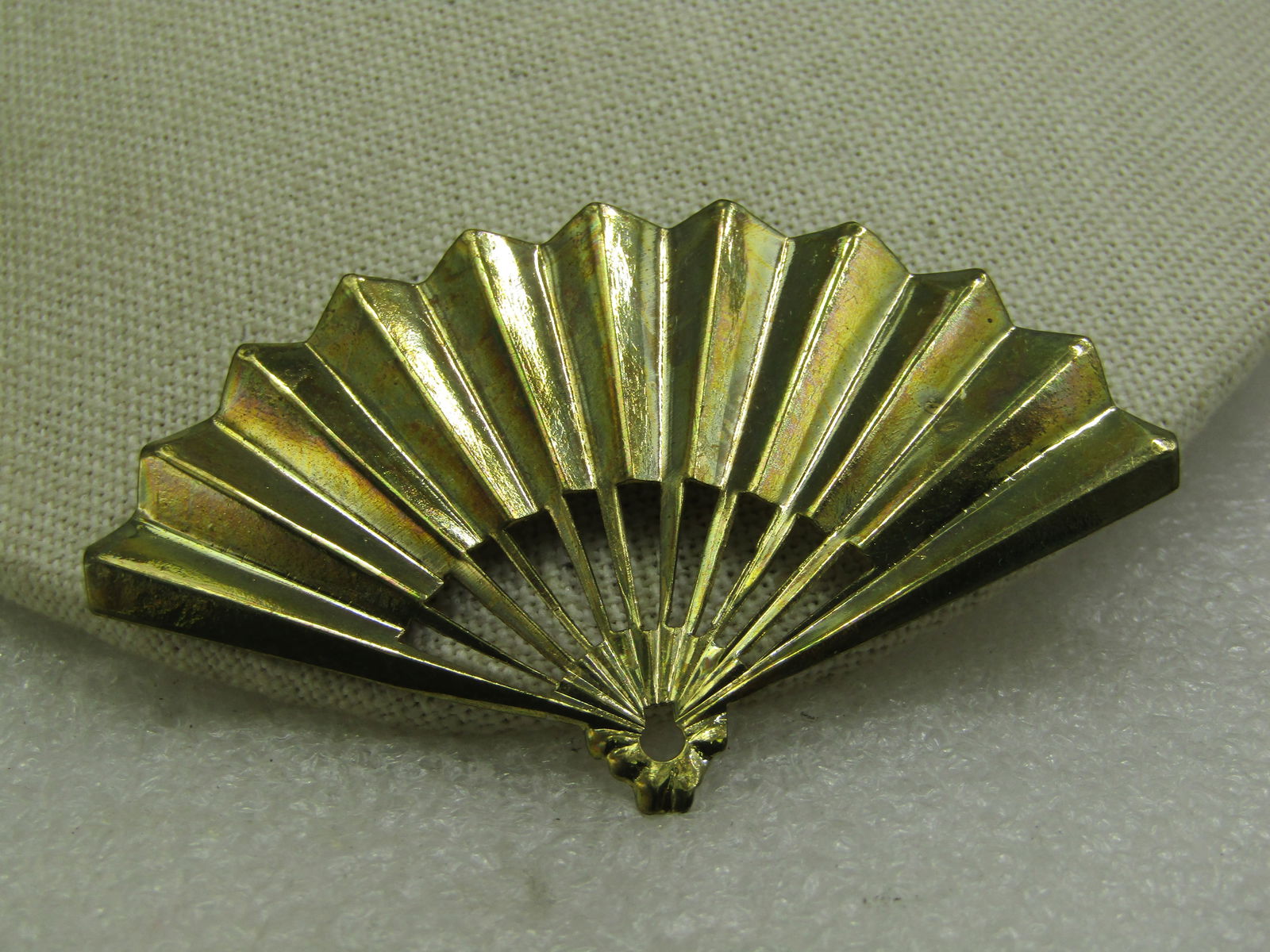 Vintage Gold Tone Fan Brooch, 3" by 1.75", 1960's-1970's (1 of 5)