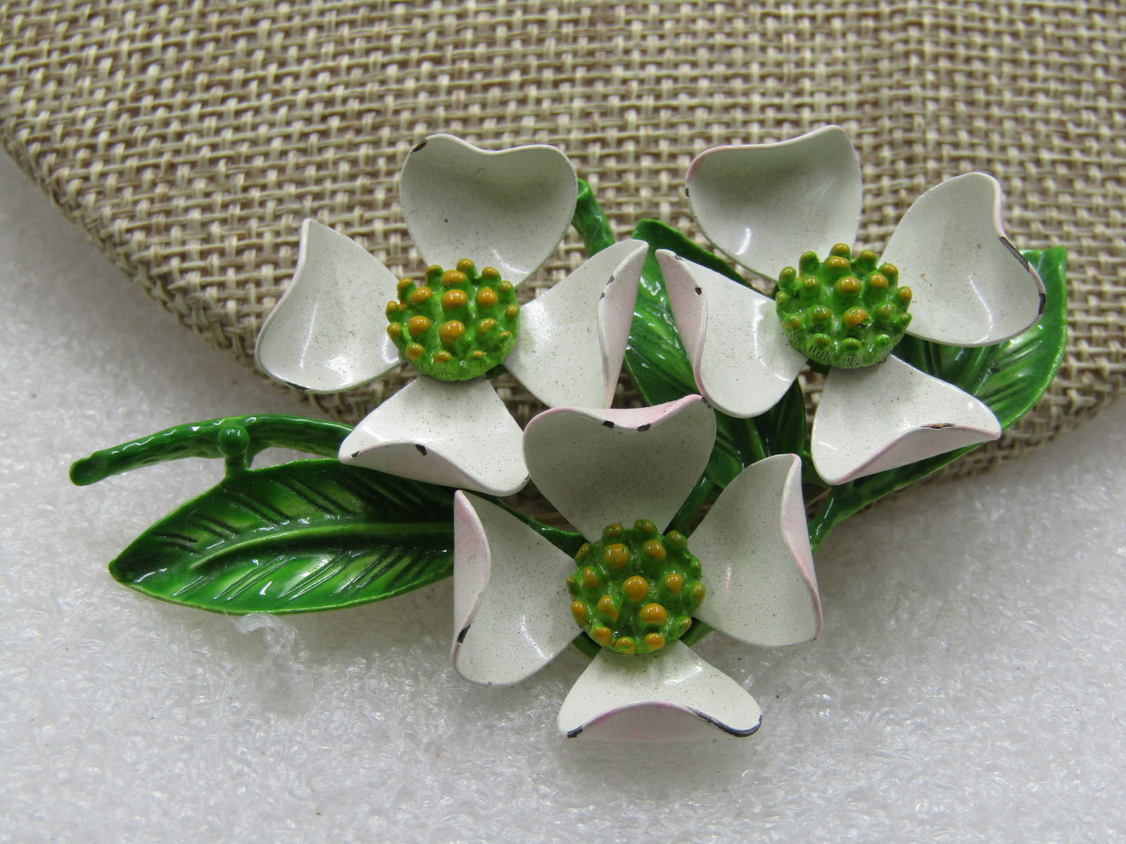Vintage Enameled Dogwood Brooch, White/Green Mid-Century - 3