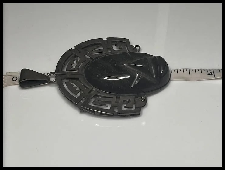 Large Vintage TAXCO 980 Sterling Silver and Carved Stone Brooch/Pin - 7