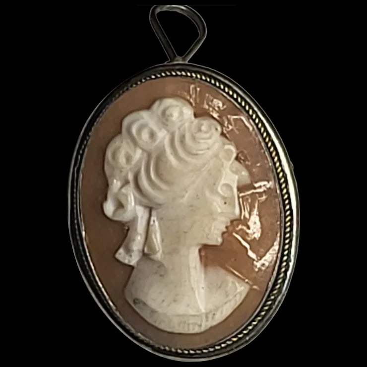 Silver Cameo Brooch/Pin/Pendant (1 of 6)