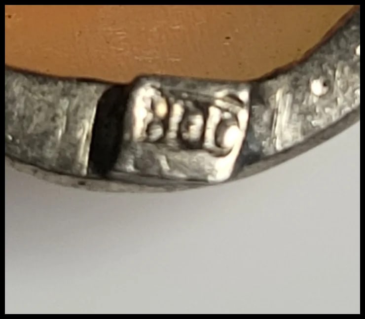 Silver Cameo Brooch/Pin/Pendant - 5