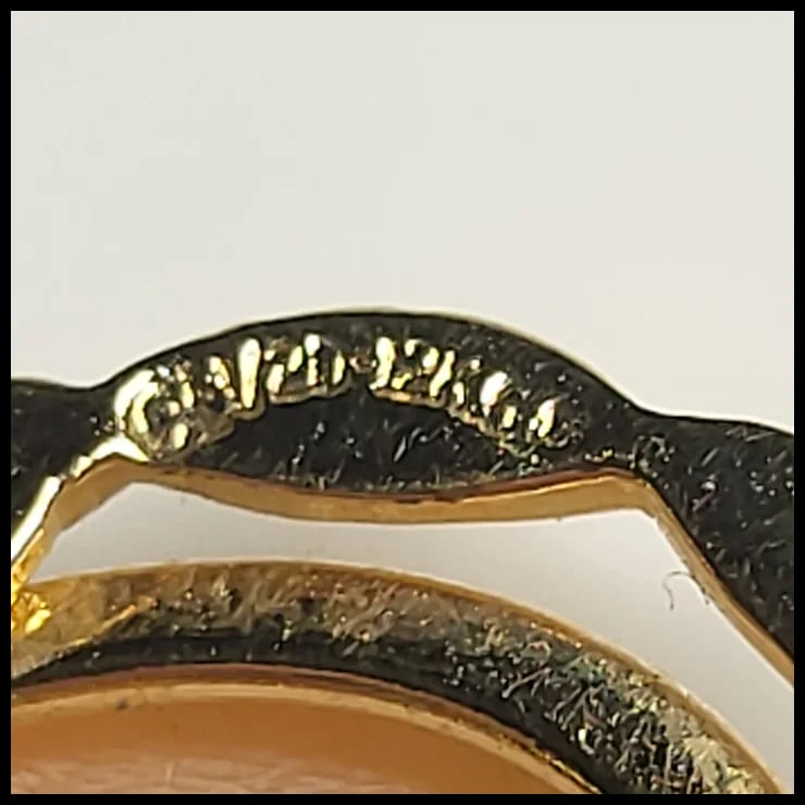 Vintage Gold Filled Cameo Pin/Brooch - 5