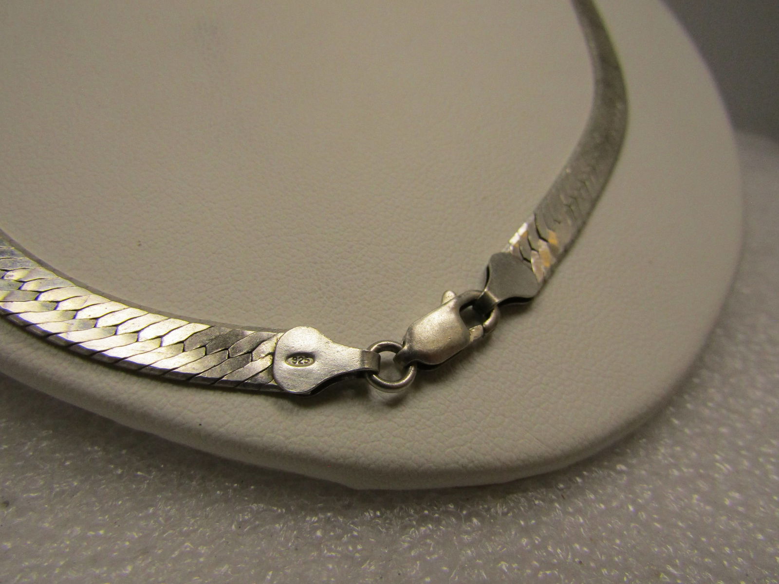 Vintage Sterling Herringbone Necklace, Reversible, 20", Unisex, Signed IBB, 1980's - 4