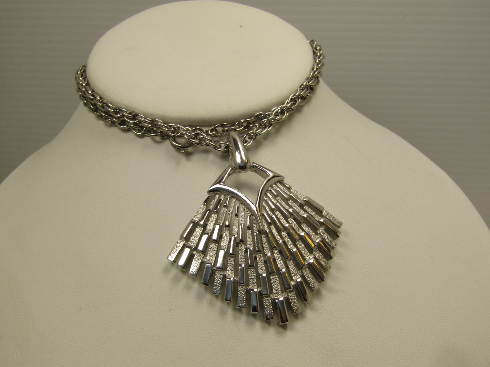 Vintage Crown Trifari Silver Tone Neckace, Tiered Pendant, 10", 1970's - 2