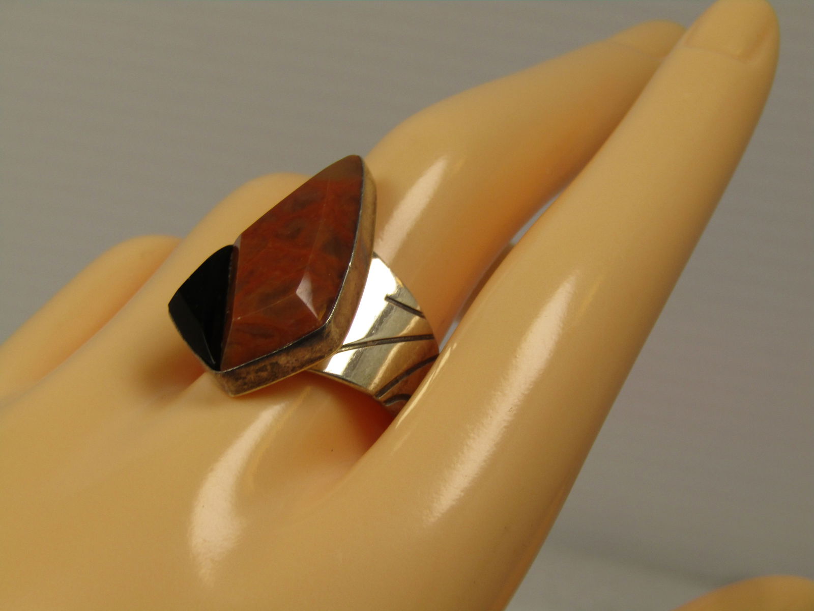 Vintage Jay King Red Agate & Ony Ring, Signed, Sz. 9.25, Unisex, 2000's - 7