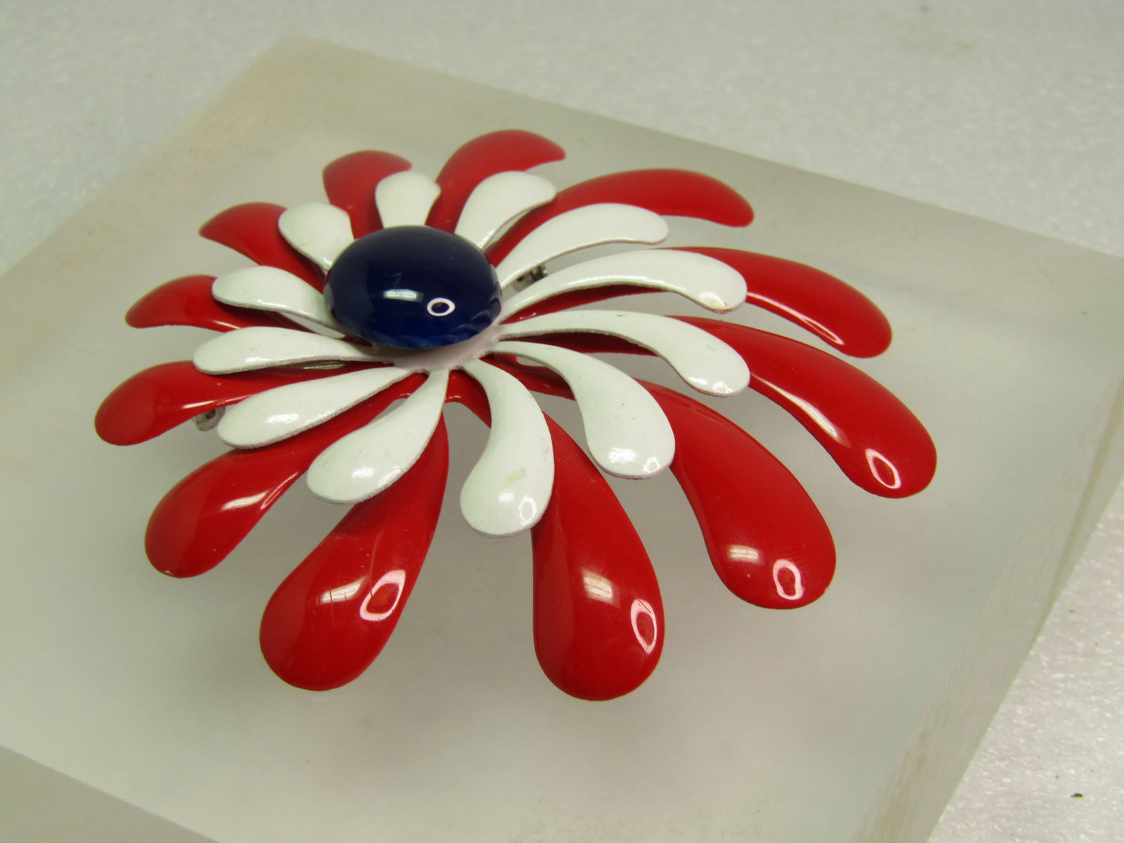 Vintage Enameled Red/White/Blue Blossom Brooch, 1960's-1970's - 7