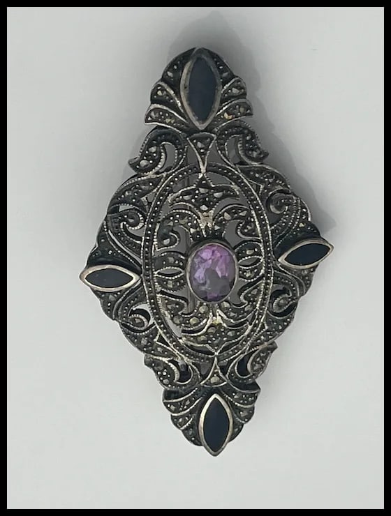 Vintage Sterling silver Art Deco Brooch with Marcasite, Onyx & Amethyst Stone - 3