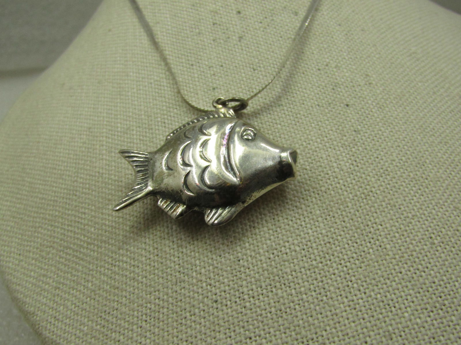 Vintage Sterling Puffy Fish Necklace, 30" 2mm Herringbone Chain, Signed - 3