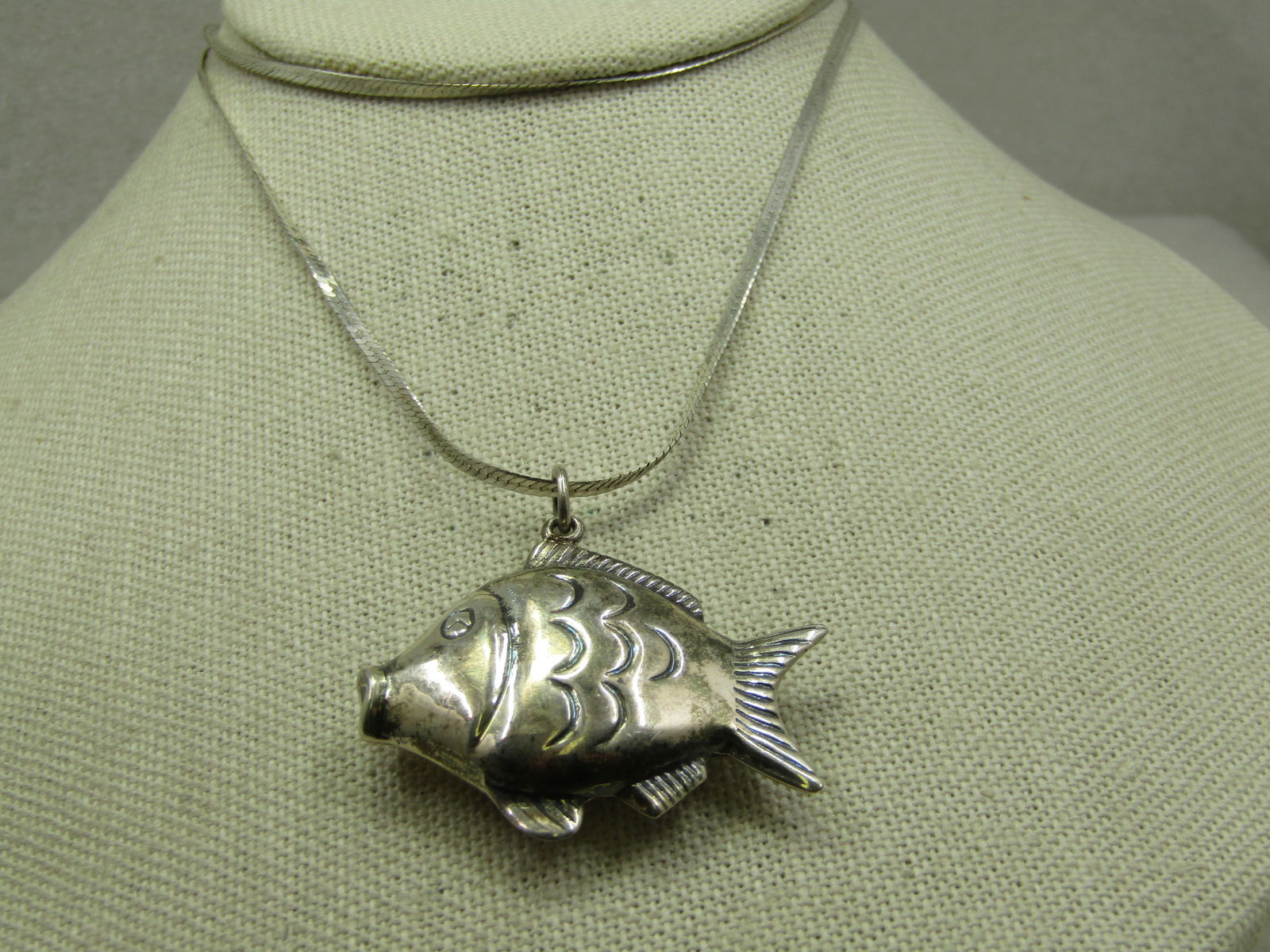 Vintage Sterling Puffy Fish Necklace, 30" 2mm Herringbone Chain, Signed - 5