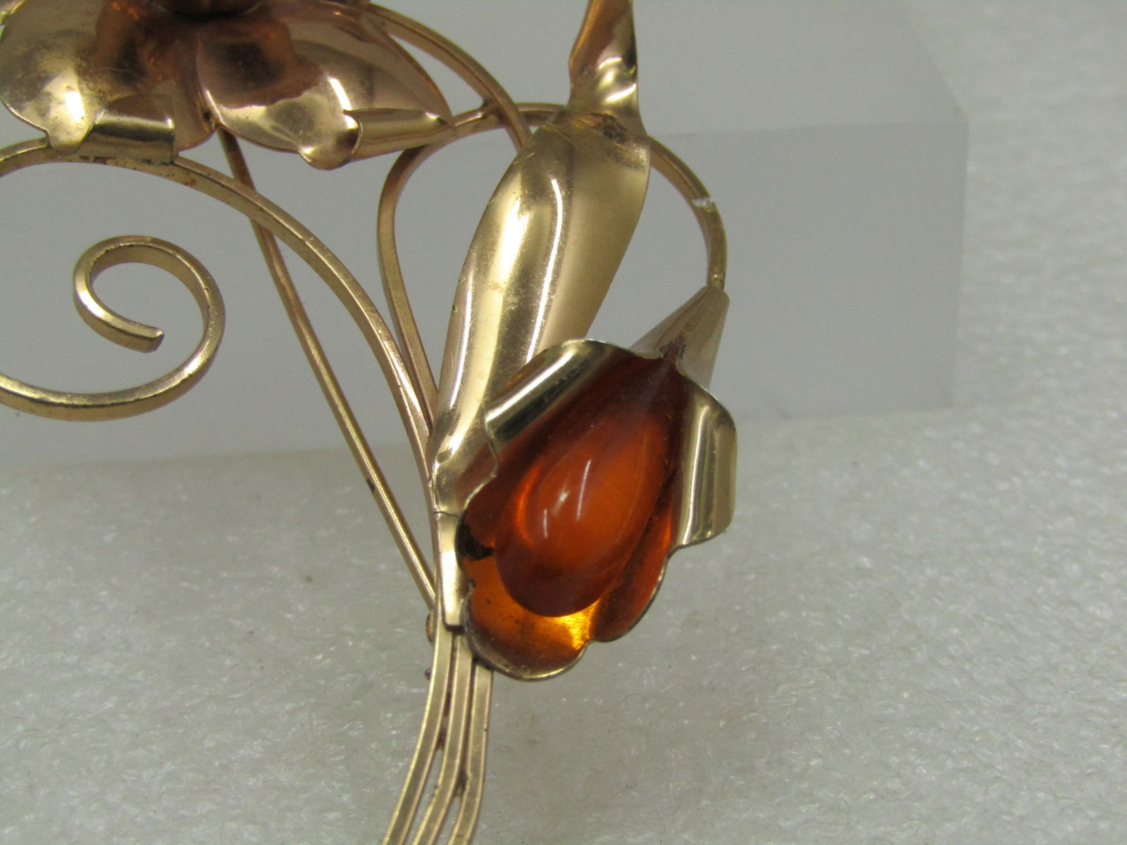 Vintage Coro Sterling Gold Over Floral Brooch, Faux Amber, Mid-Century - 4