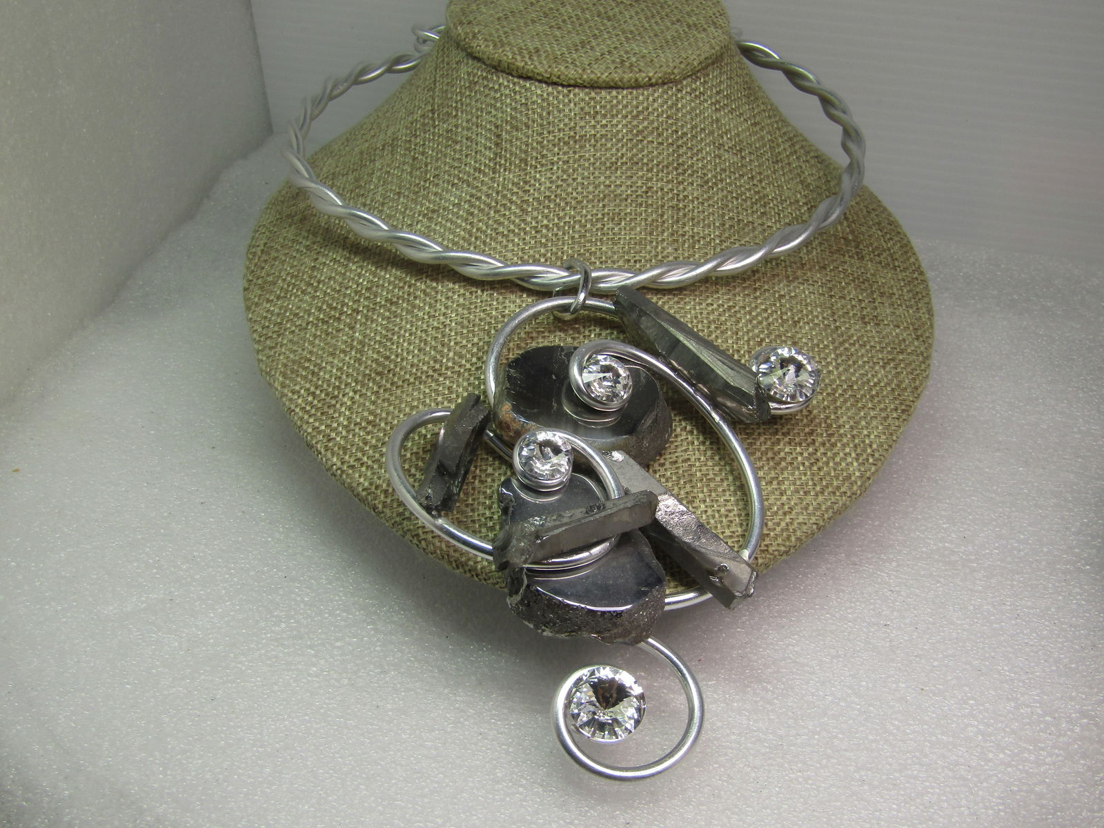 Vintage Jeff Lieb Twisted Collar Art/Mod/Abstract Necklace, 15", Pyrite, Crystals, 1970's-1990's: Vintage Jeff Lieb Twisted Collar Art/Mod/Abstract Necklace, 15", Pyrite, Crystals, 1970's-1990's. In researching this maker, many interest pieces were found with prices in the "art" price range. These