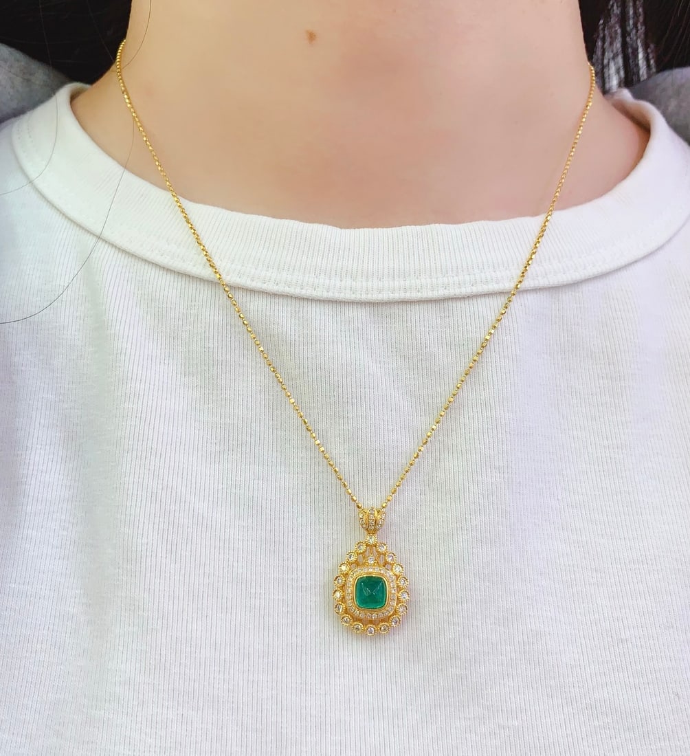 18K Gold Natural Emerald Pendant with 54 Diamonds, 1.2 ct Gemstone - 6